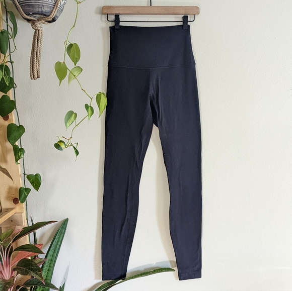 lululemon athletica Pants - lululemon | 6 | Align Super High Rise Pant 28" Black